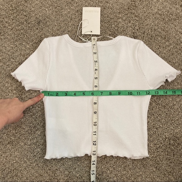 NWT Pull&Bear Lettuce Edge Crop Top - Picture 3 of 4